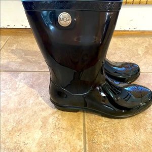 UGG Australia Women’s Black Sienna Rubber Rain Boots Size 9